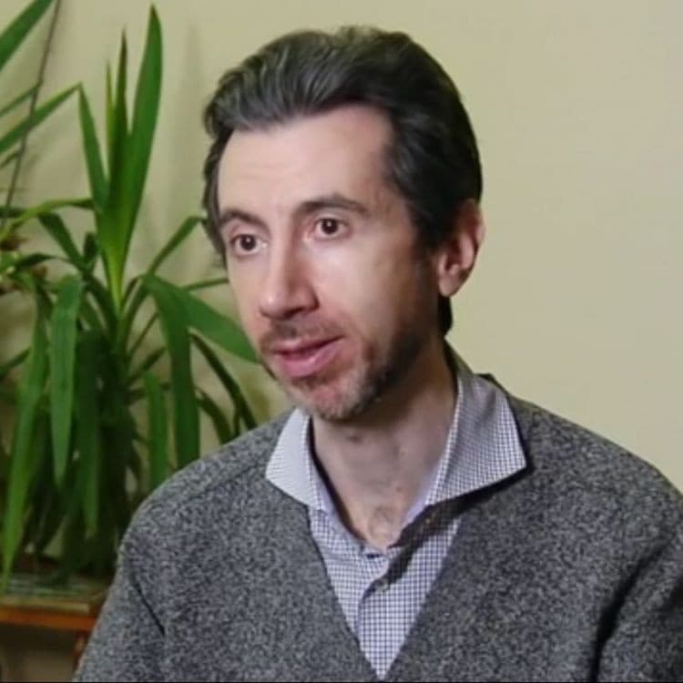 Чи можна зберегти стосунки на відстані і як це зробити