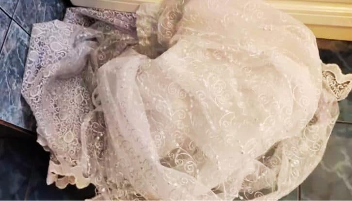 Дізналася, як продавці штор відбілюють тюль, що пожовкла: спробувала і вам розповідаю