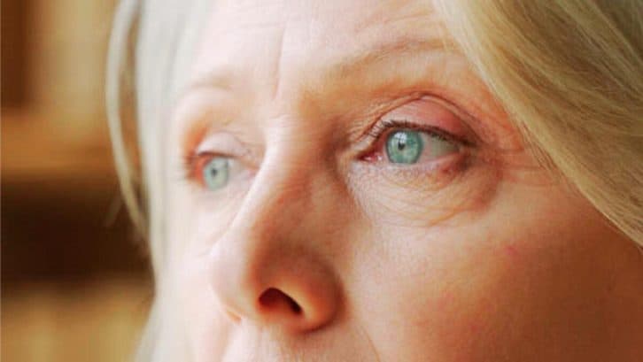 Відразу старять обличчя: які брови не підходять жінкам 50+