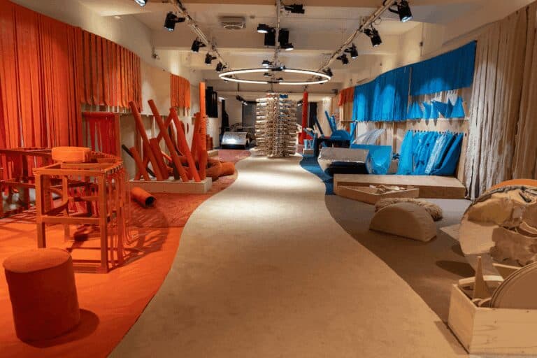 Сміття перероблено – для розваги. Унікальний ігровий майданчик відкриється в Лондоні